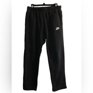 Mens Black Nike Sweatpants. Size L.